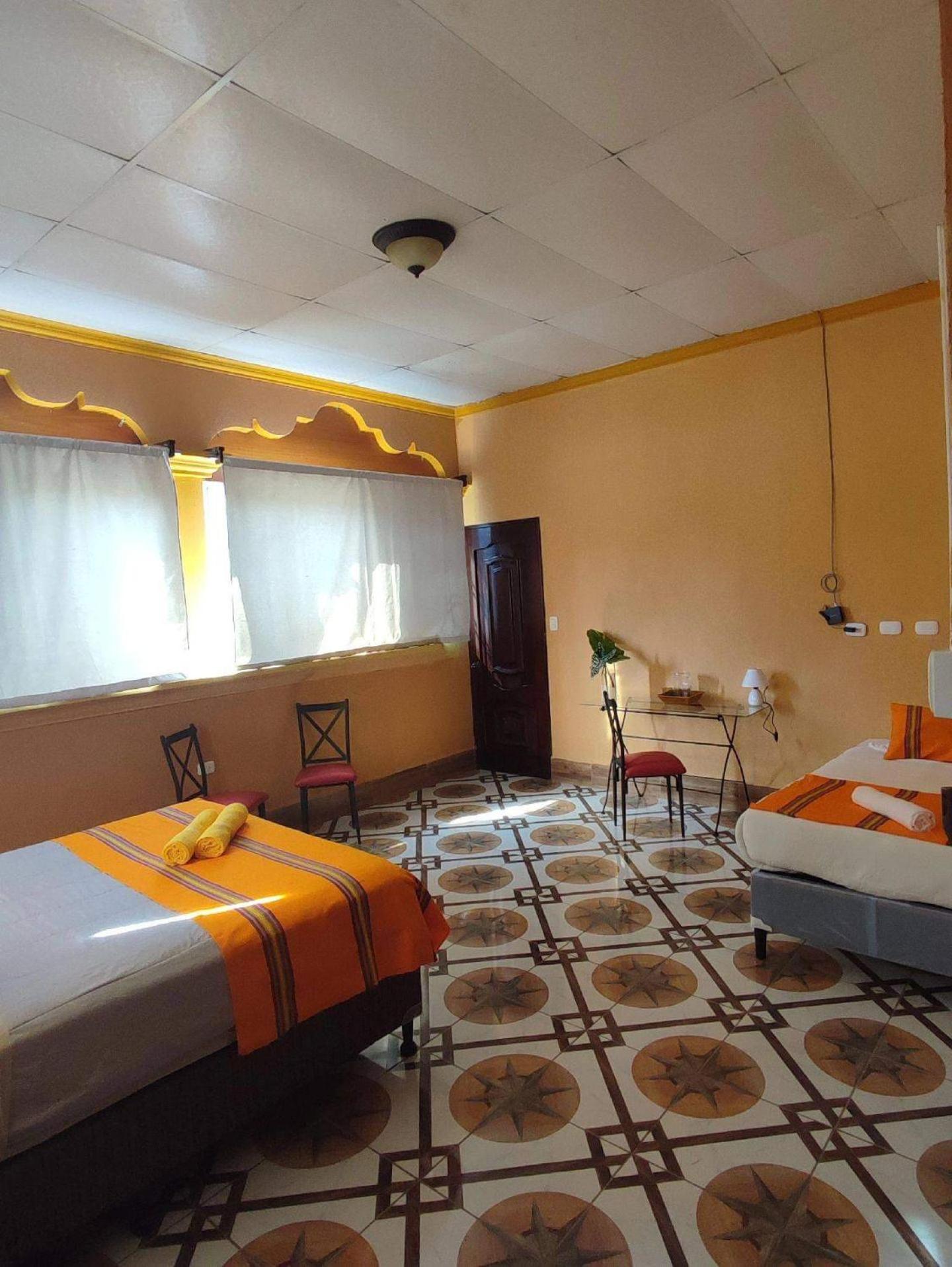 San Benito La Casa Coloradaホステル エクステリア 写真